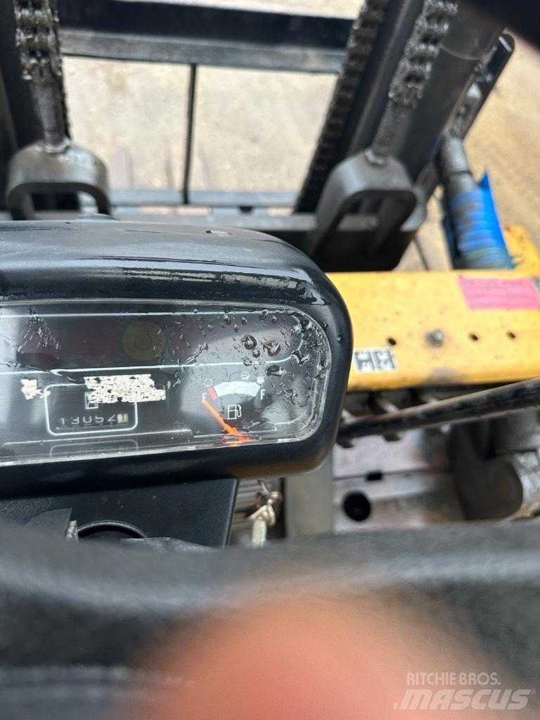 CAT DP 40 Wózki Diesla