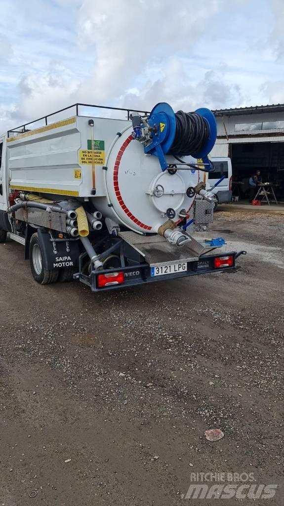 Iveco Daily 70C14GNC Sprzęt do usuwania gruzu