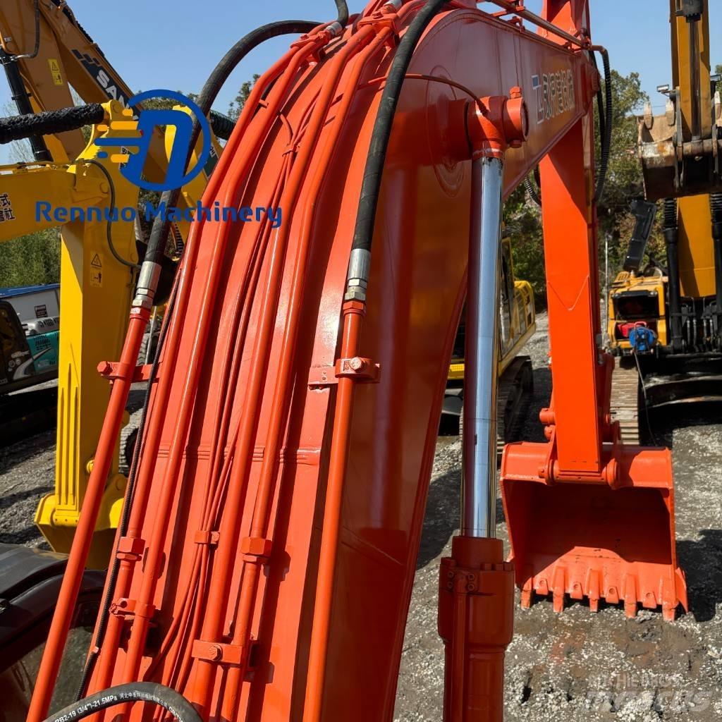 Hitachi ZX 240-3 Koparki gąsienicowe