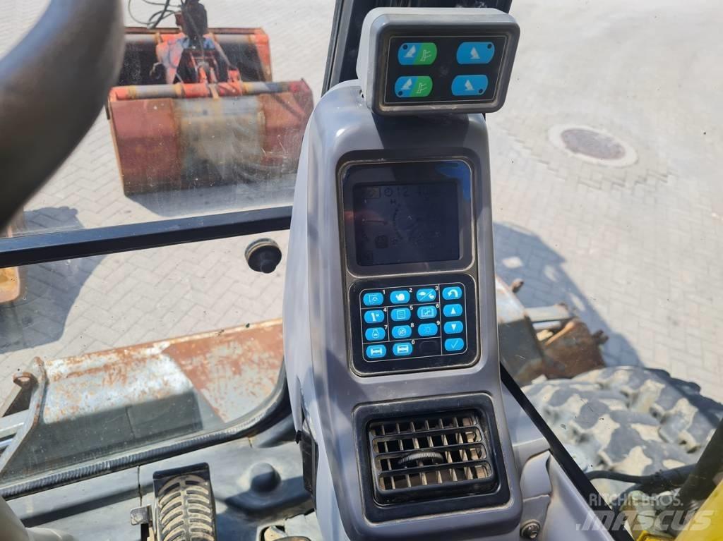 Komatsu PW 140-7 Koparki kołowe