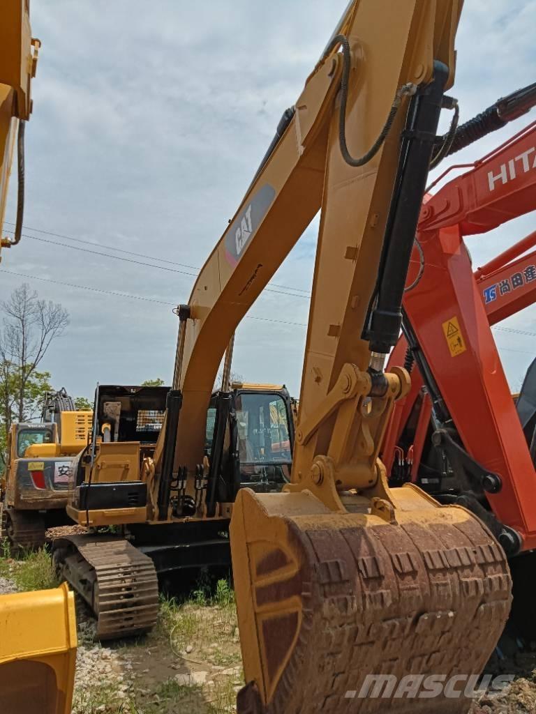 CAT 325 D Koparki gąsienicowe