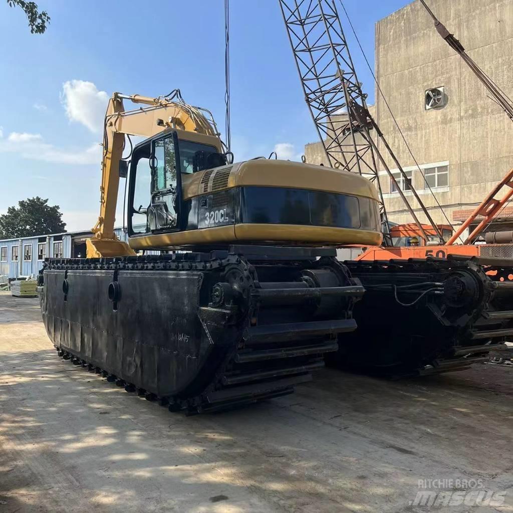 CAT 320 C Koparki pływające - amfibie