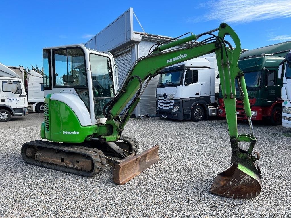 Komatsu PC 30 MR-2 Minikoparki