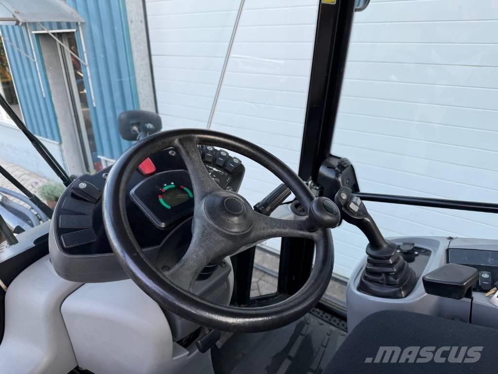 CAT 907 H Ładowarki kołowe