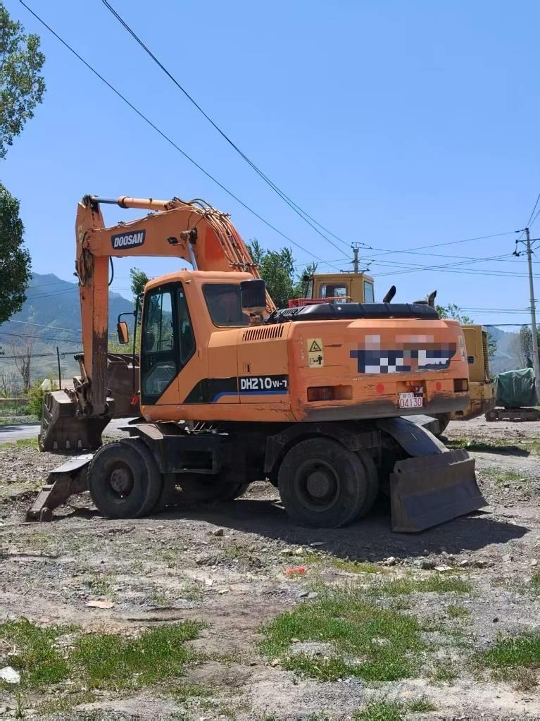 Doosan DH210W-7 Koparki kołowe