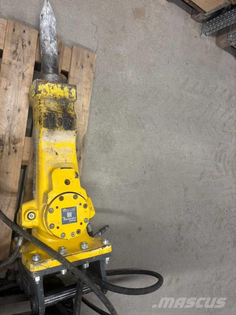 Epiroc SB 302 Młoty hydrauliczne