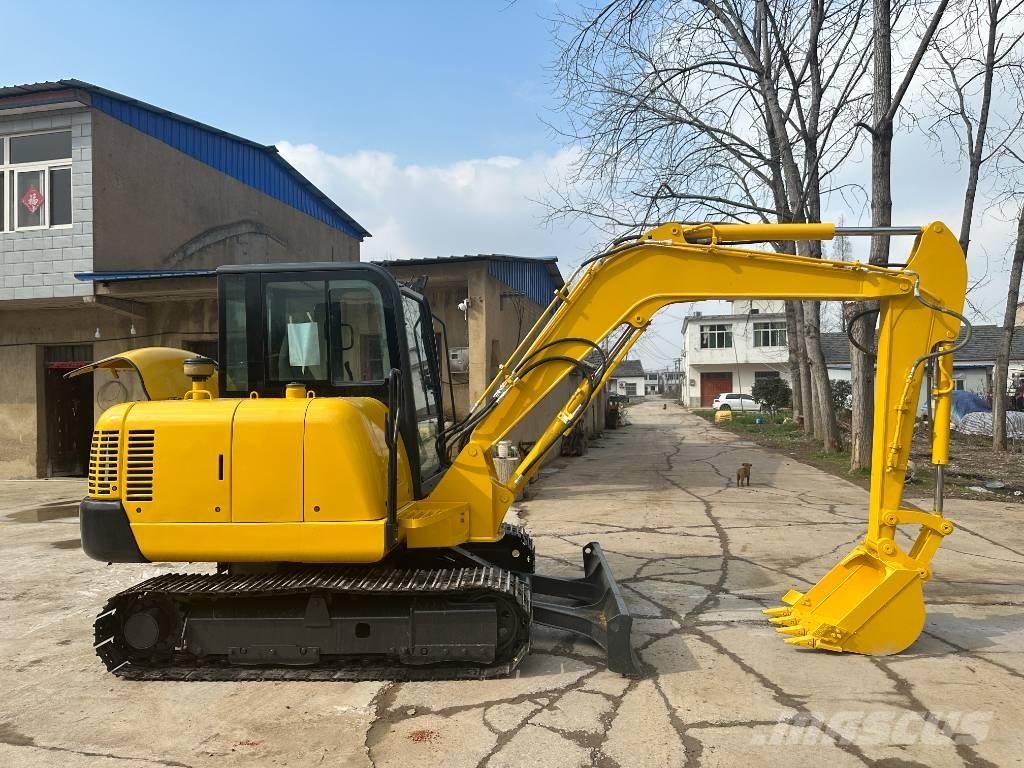 Komatsu PC56-7 Koparki gąsienicowe
