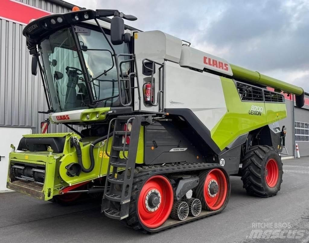 CLAAS 8700TT Kombajny zbożowe