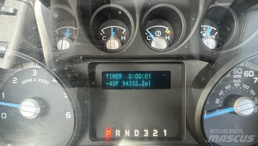 Ford F 550 Podnośniki koszowe