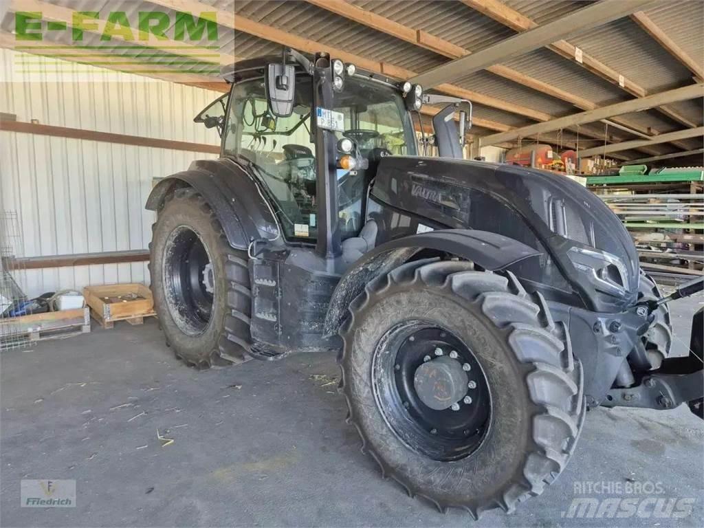 Valtra t235a Ciągniki rolnicze