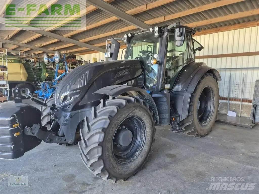 Valtra t235a Ciągniki rolnicze