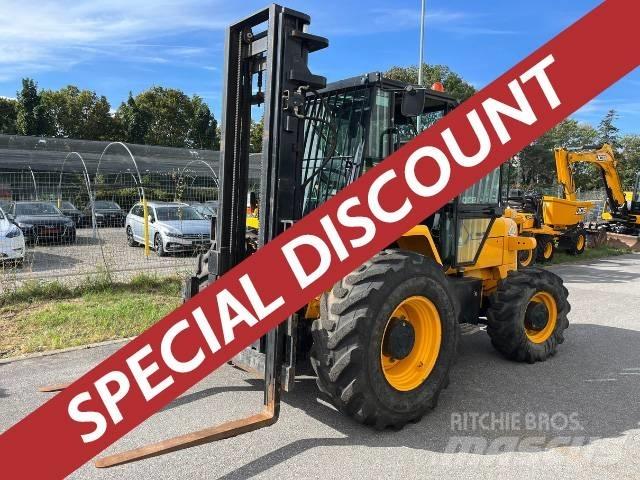 JCB 930 RTFL Wózki widłowe terenowe
