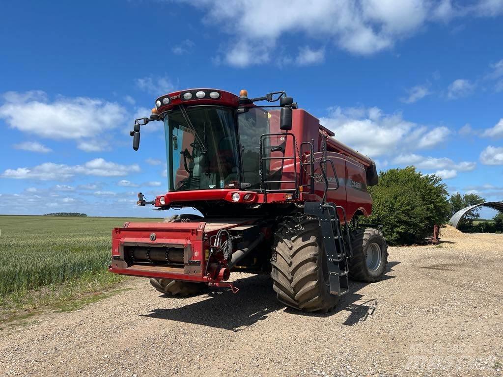 CASE Axial Flow 7120 Kombajny zbożowe