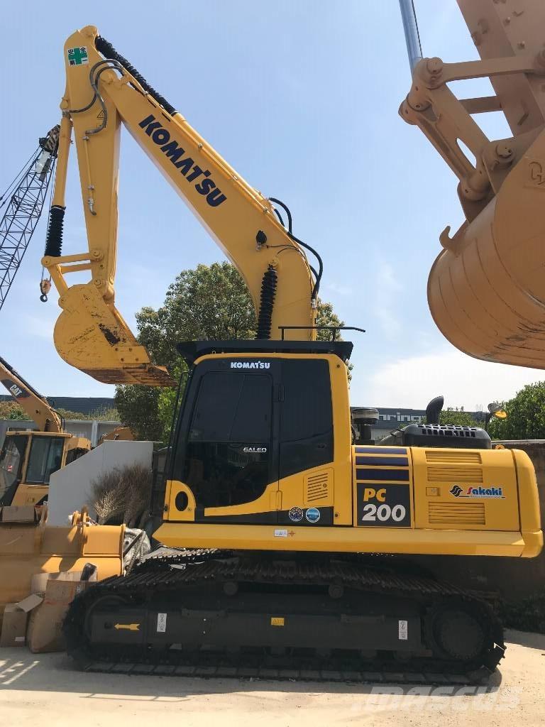 Komatsu PC 200-8N1 Koparki gąsienicowe