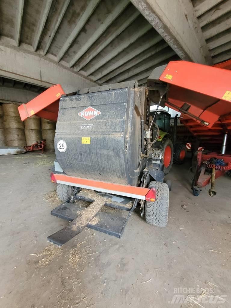 Kuhn VB 2160 Prasy zwijające