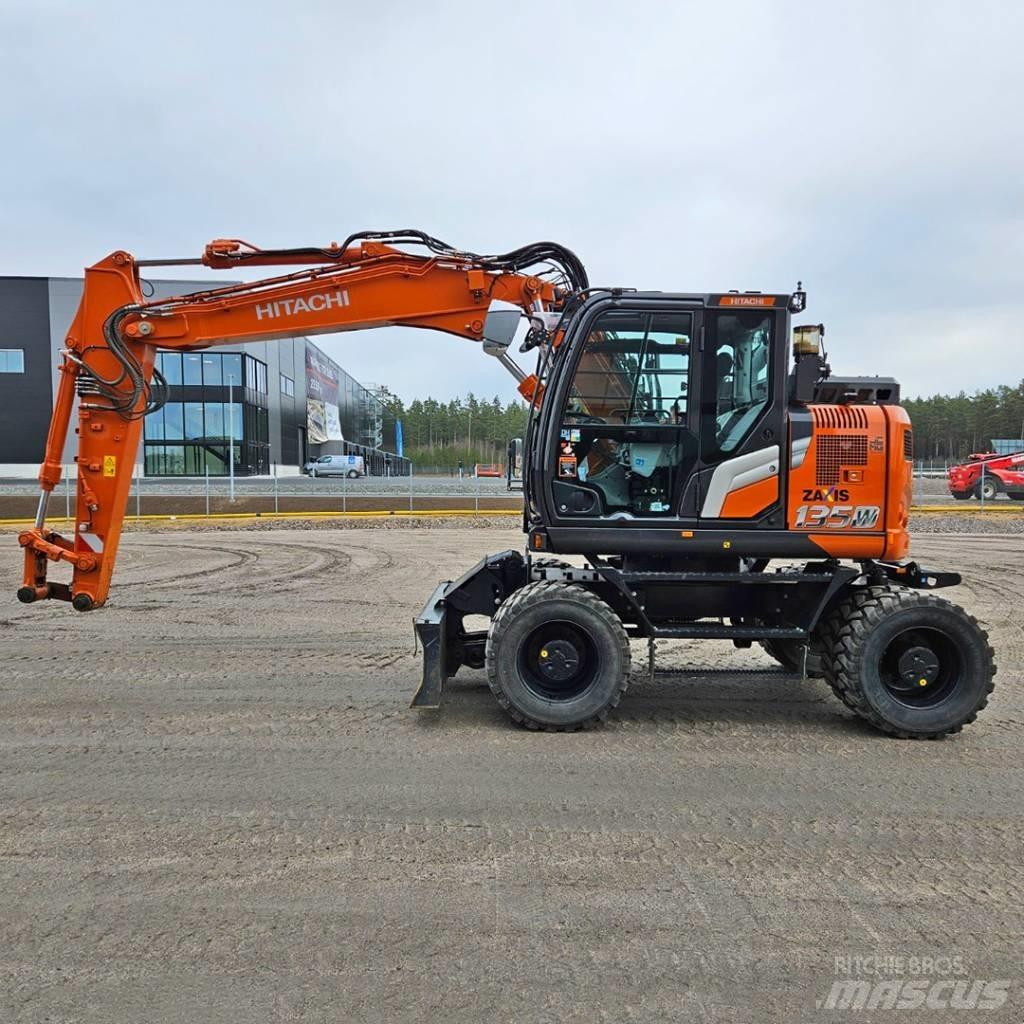 Hitachi ZX 135W Koparki kołowe