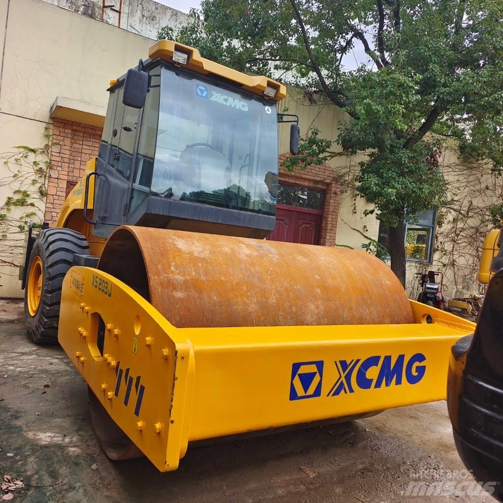XCMG XS223J Walce jednobębnowe
