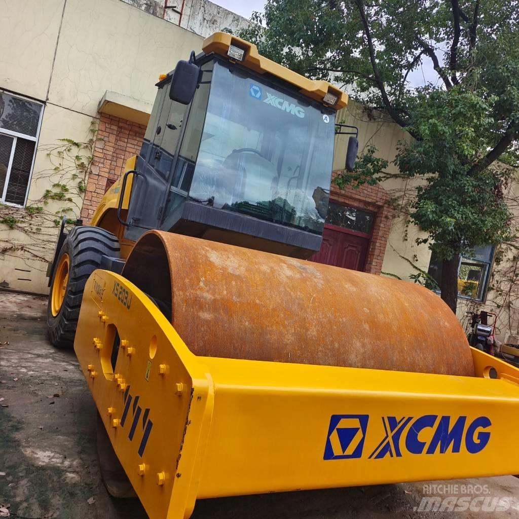 XCMG XS223J Walce jednobębnowe