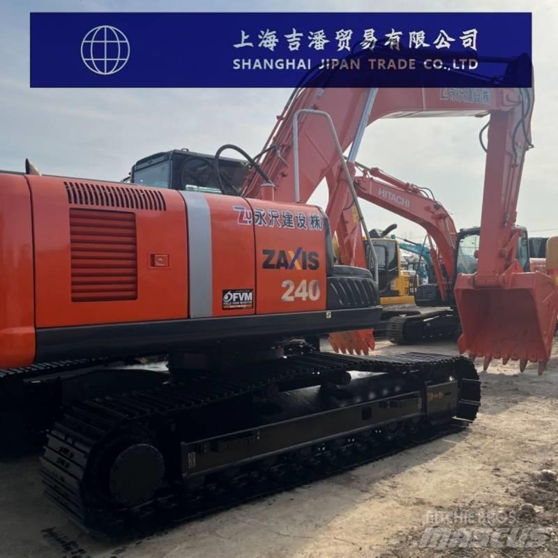 Hitachi ZX 240 Koparki gąsienicowe