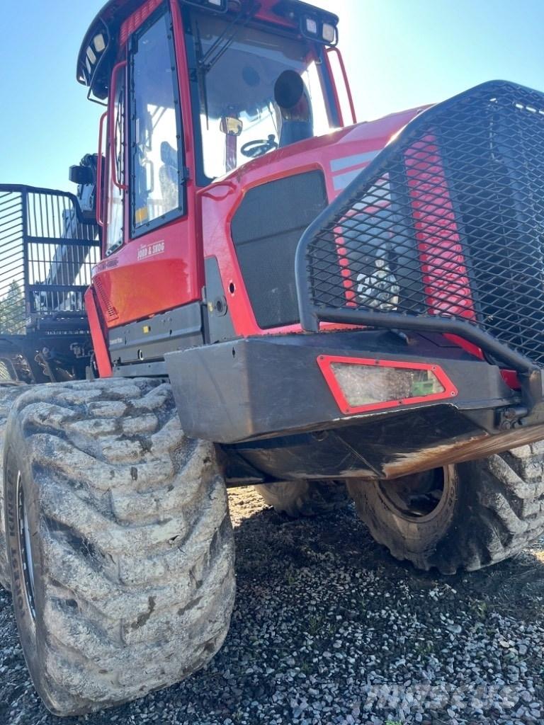 Komatsu 895 Forwardery