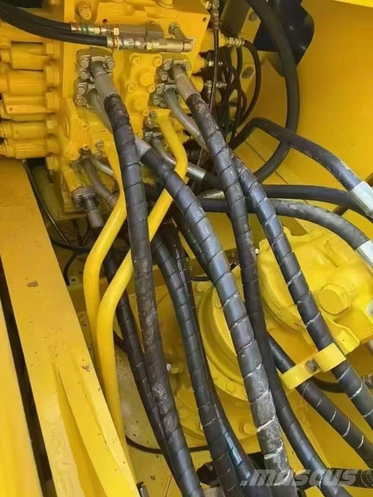 Komatsu PC 240 Koparki gąsienicowe
