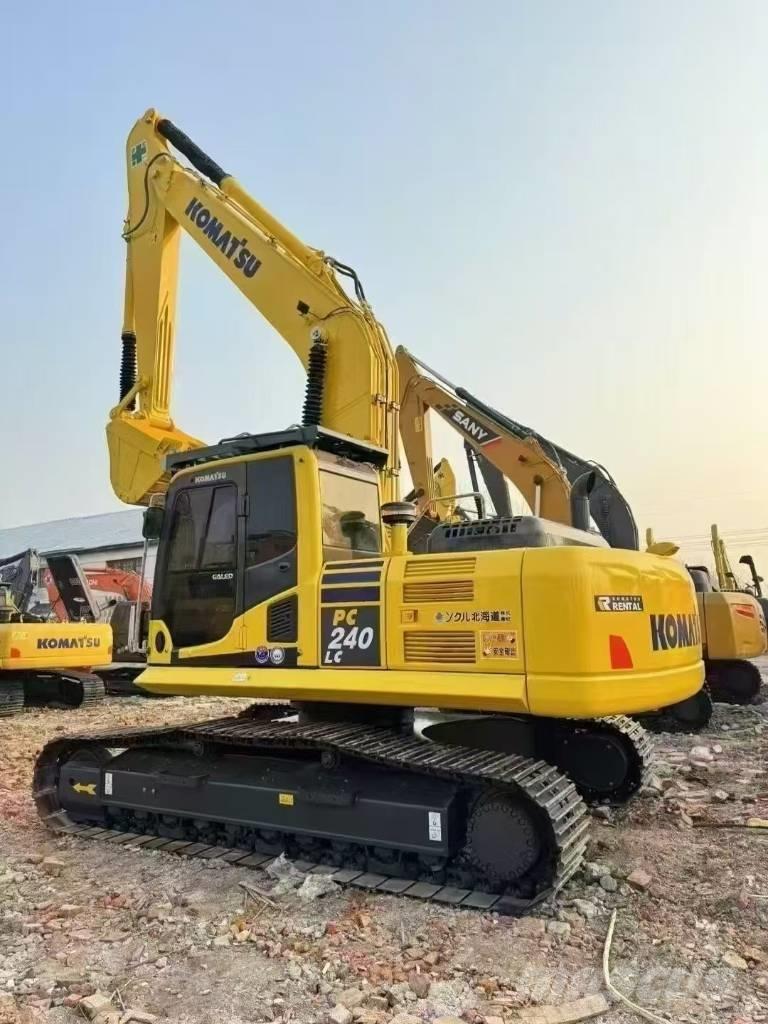 Komatsu PC 240 Koparki gąsienicowe