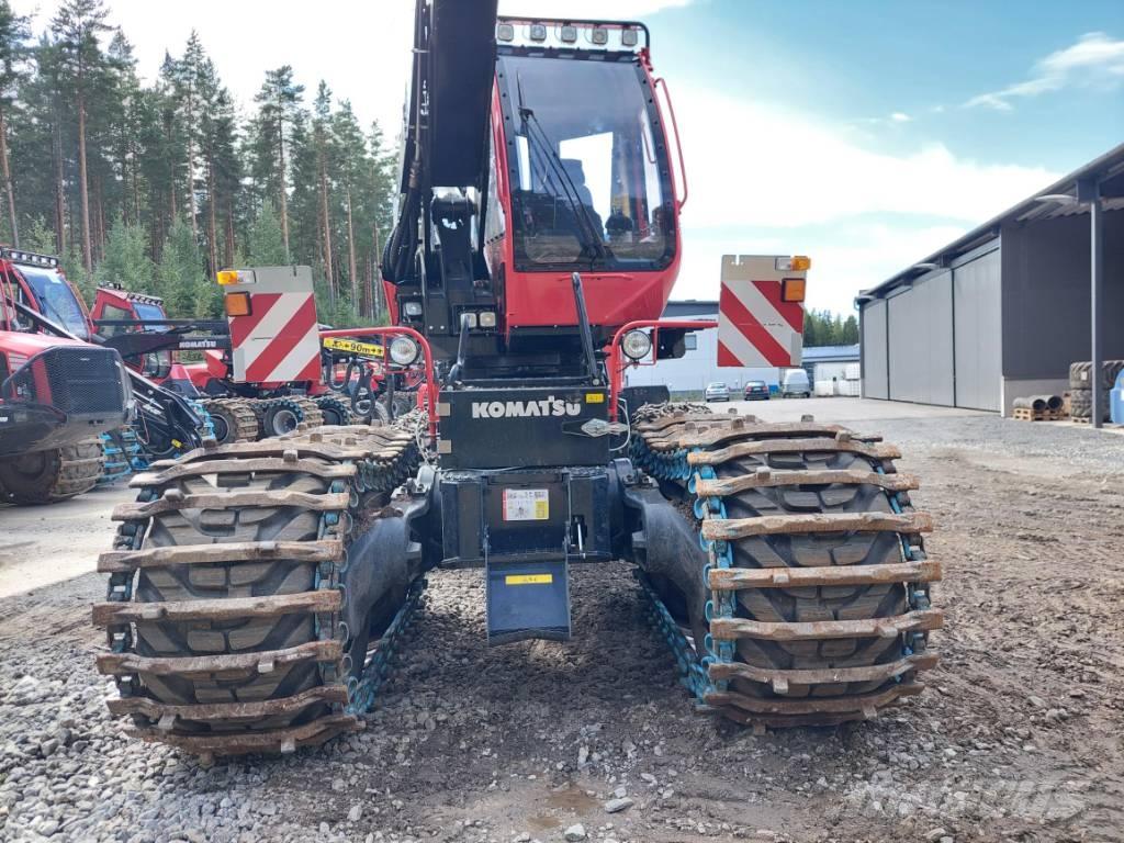 Komatsu 901 XC Harwestery