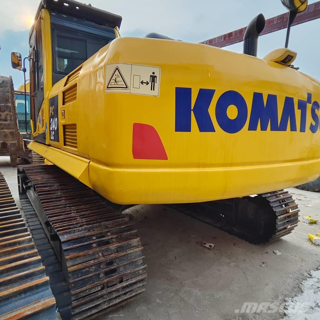 Komatsu PC 240-8 Koparki gąsienicowe