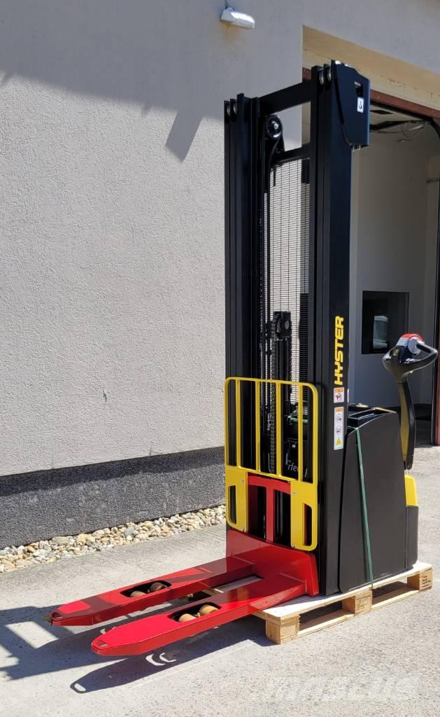 Hyster S 1.6 Wózki widłowe unoszące z dyszlem