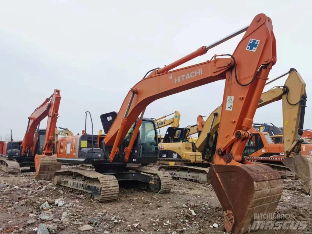 Hitachi ZX 250 Koparki gąsienicowe