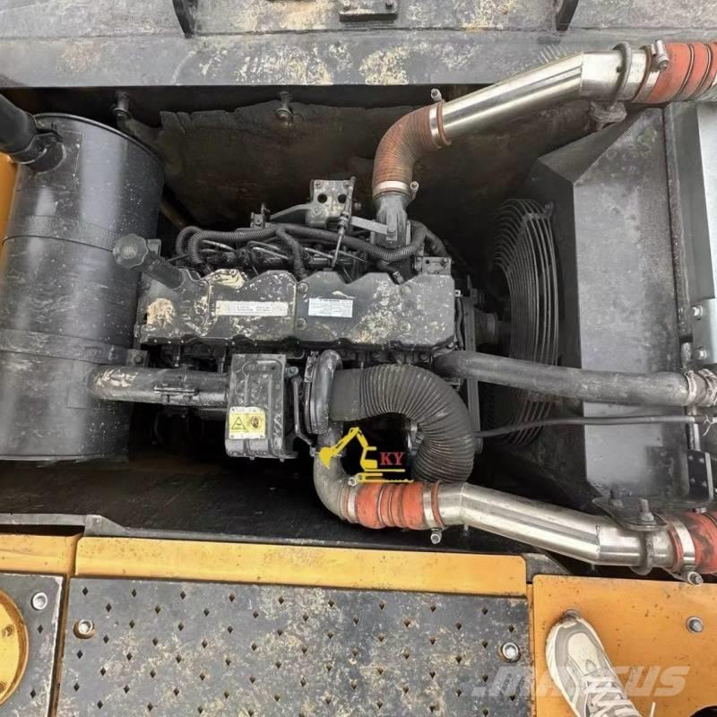 Hyundai 225VS Koparki gąsienicowe