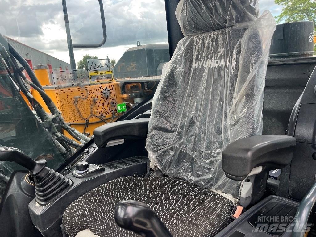 Hyundai HX 140 AL Koparki gąsienicowe