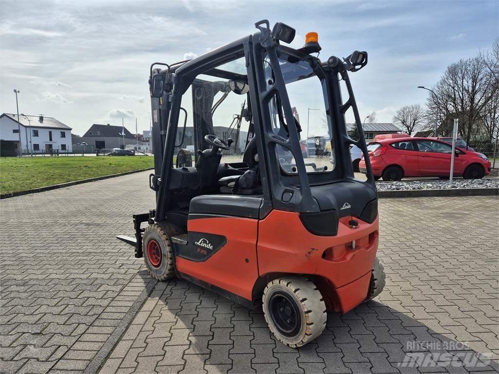 Linde E25 Wózki elektryczne