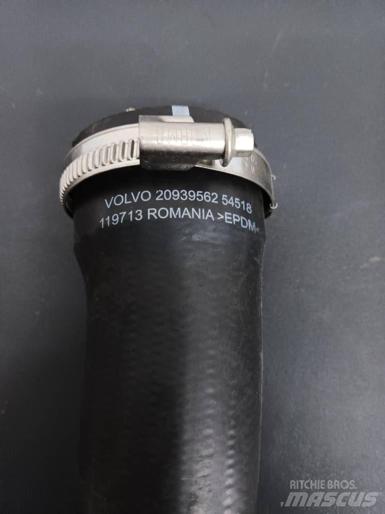 Volvo PIPE 20939562 Silniki