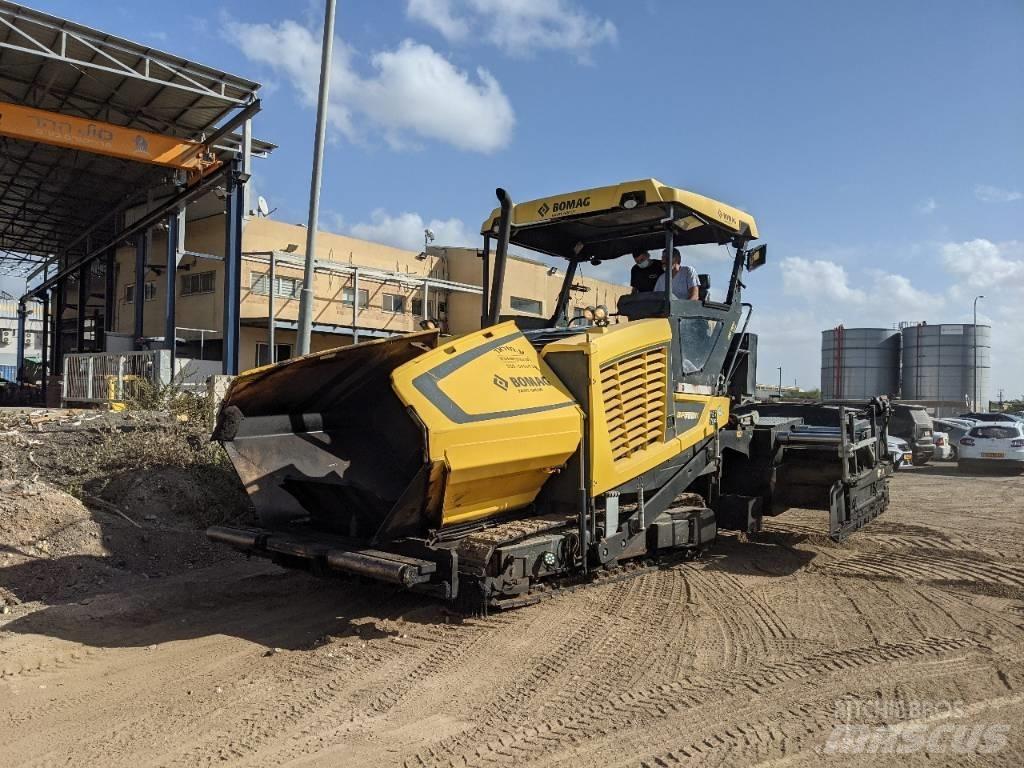 Bomag BF700C-2 Rozściełacze do asfaltu