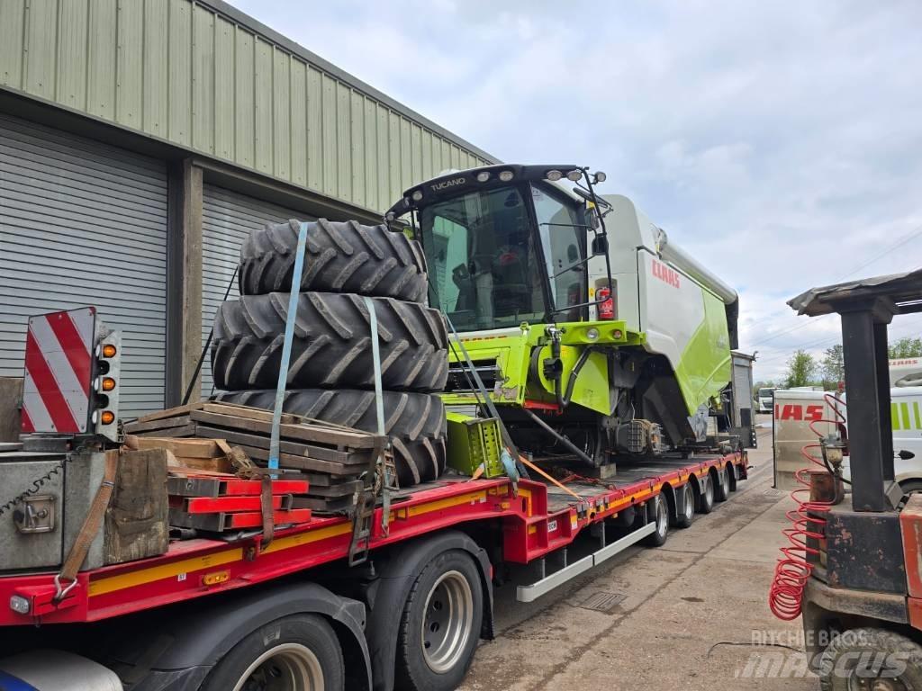 CLAAS Tucano 440 Kombajny zbożowe