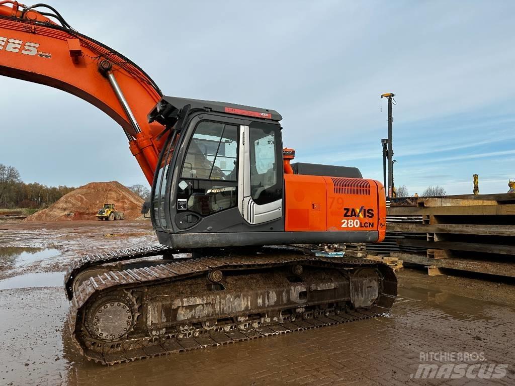 Hitachi ZX 280 LC N Koparki gąsienicowe