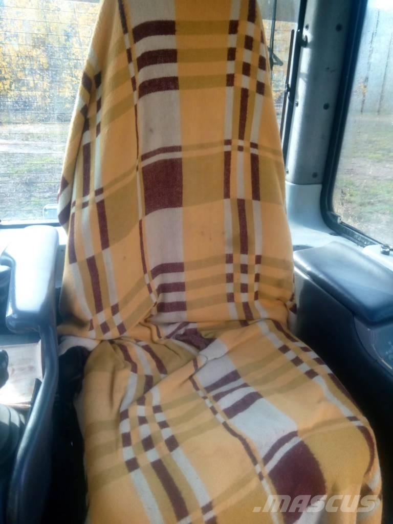 Komatsu D 61 PX-15 Spycharki gąsienicowe