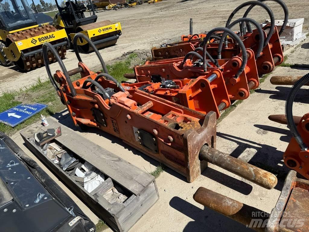 NPK GH 12 Młoty hydrauliczne