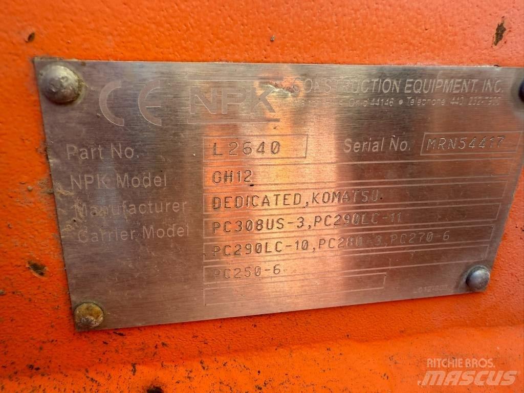 NPK GH 12 Młoty hydrauliczne