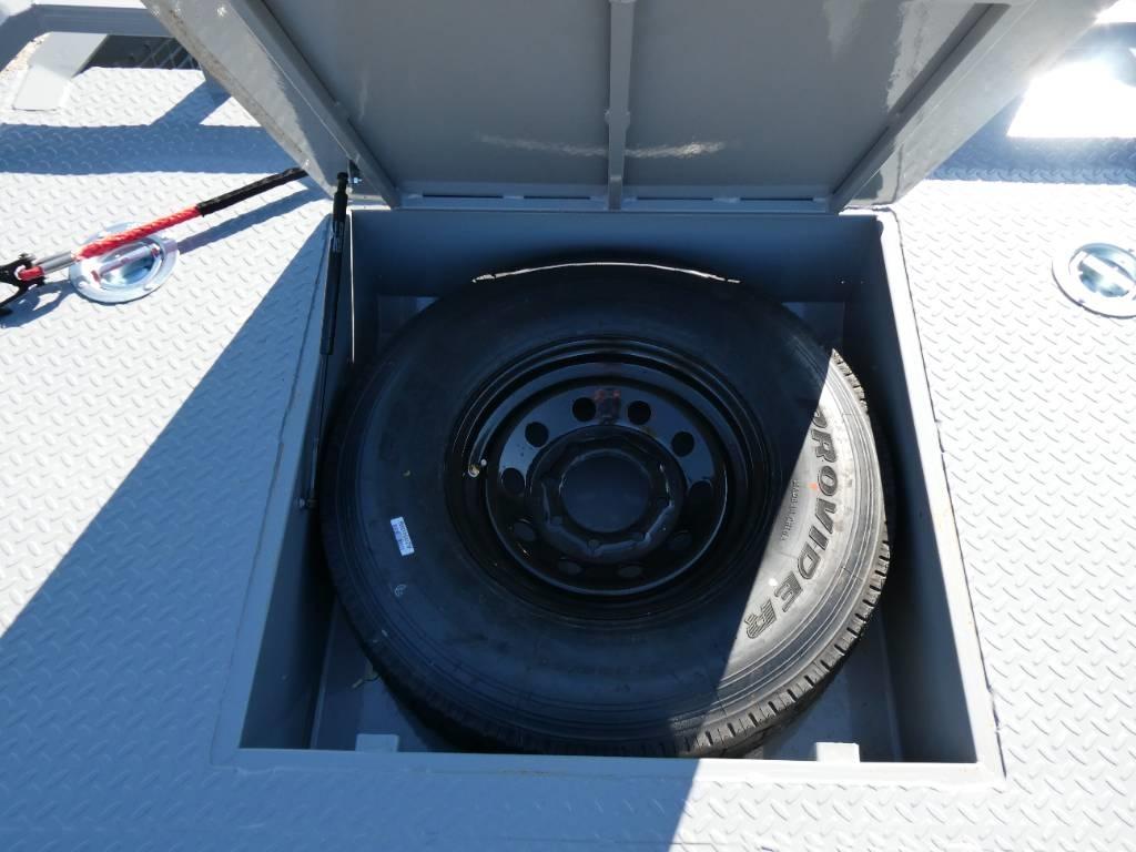 RawMaxx GTX22BP16K Przyczepy niskopodłogowe