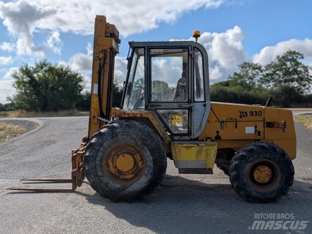 JCB 930 Wózki widłowe terenowe