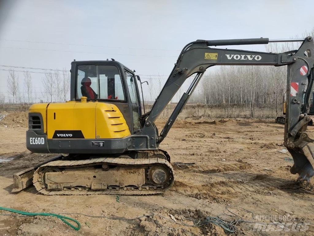 Volvo EC 60D Midikoparki  7t - 12t