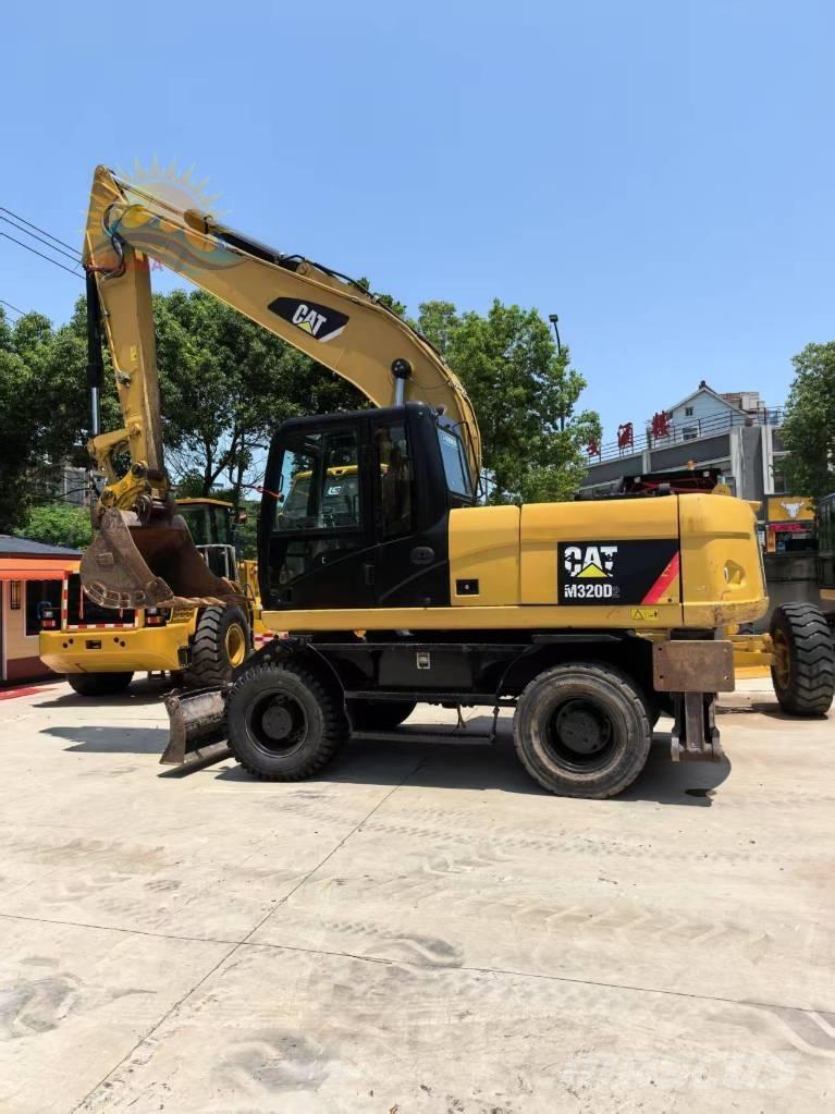 CAT M 320D2 Koparki kołowe