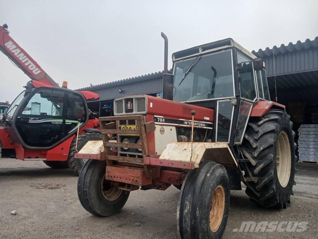 International 784 Ciągniki rolnicze
