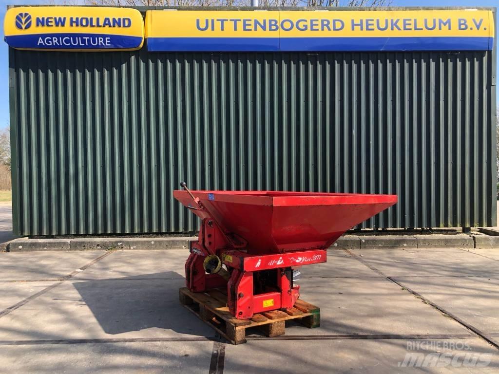 Kuhn MDS 701 Rozrzutnik nawozów mineralnych