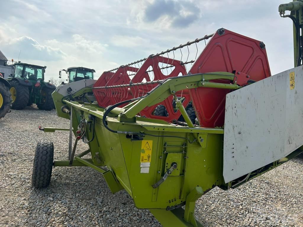 CLAAS Medion 310 Kombajny zbożowe