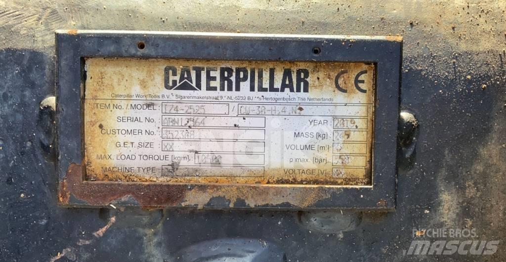 CAT Attache rapide Koparki kołowe