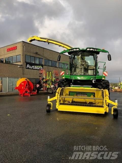 John Deere 8200 i Sieczkarnie samojezdne