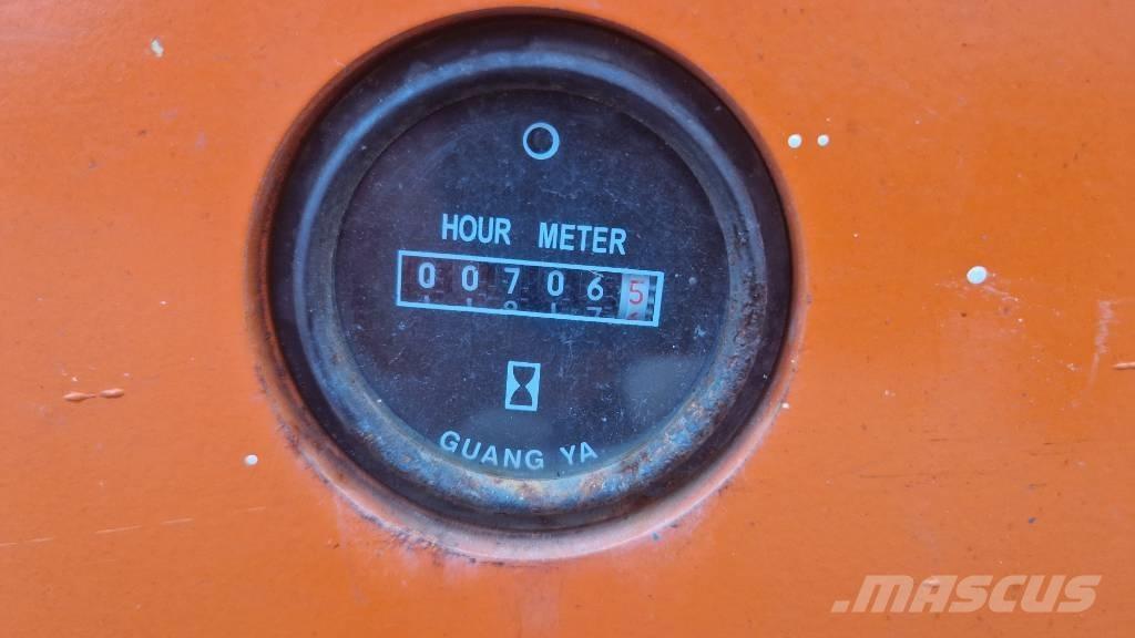 Dingli JCPT 1412 DC Podnośniki nożycowe